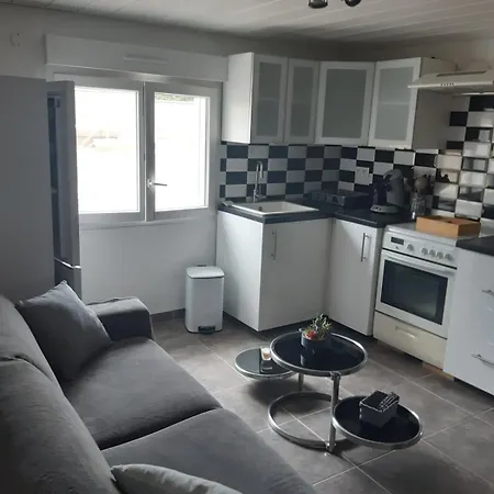 Avec Terrasse Apartamento *